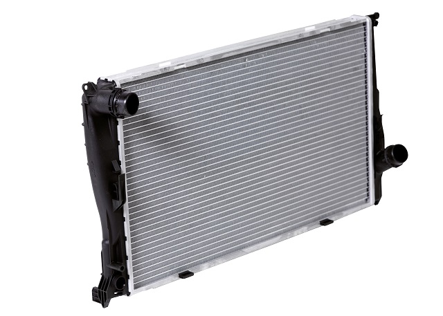 Read more about the article Cuts on the sides of radiators – intentional, not damage!